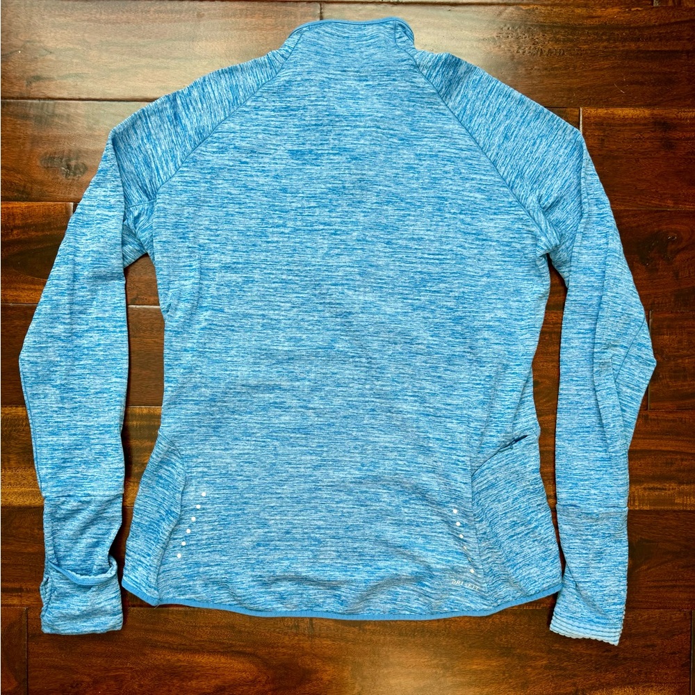 Nike 1/4 Zip pullover - Picture 2 of 9